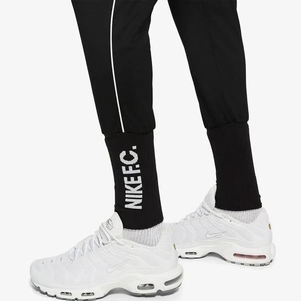 Nike F.C. Joga Bonito Cuffed Knit 