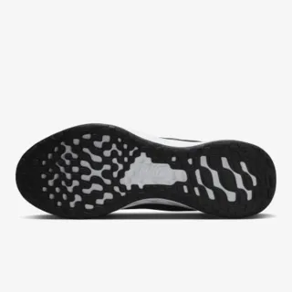 Nike Revolution 6 Next Nature 