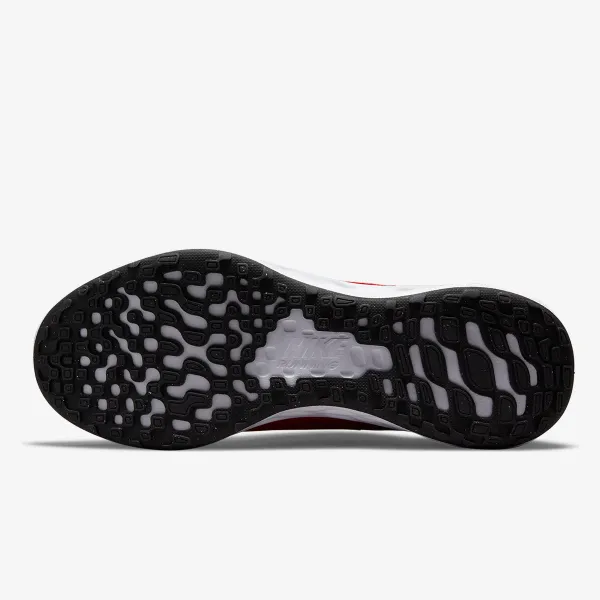 Nike Revolution 6 Next Nature 