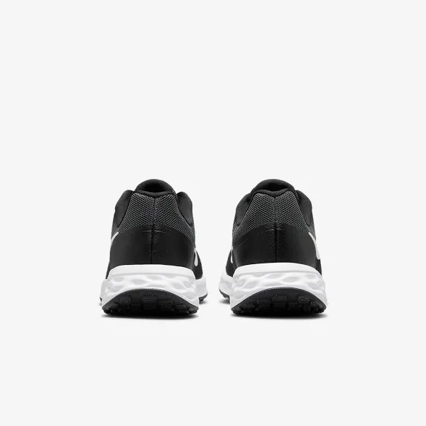 Nike Revolution 6 Next Nature 