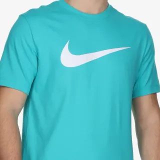 Nike Sportswear Swoosh 