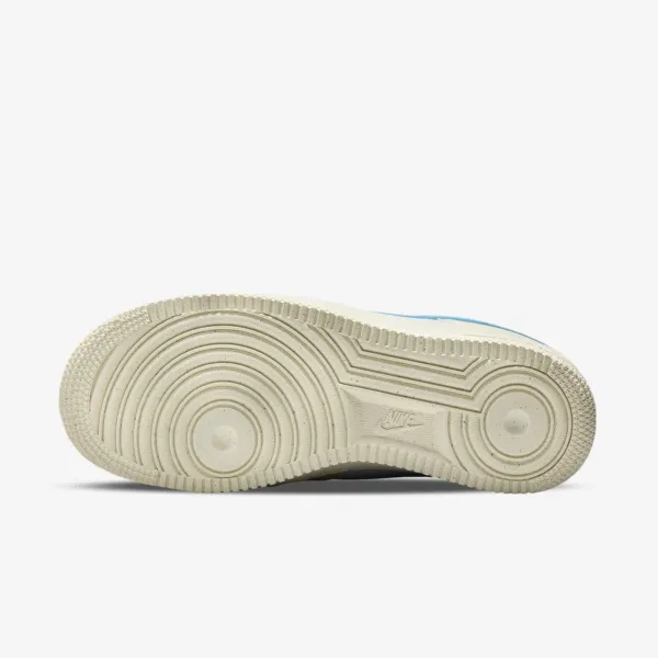 Nike Air Force 1 '07 