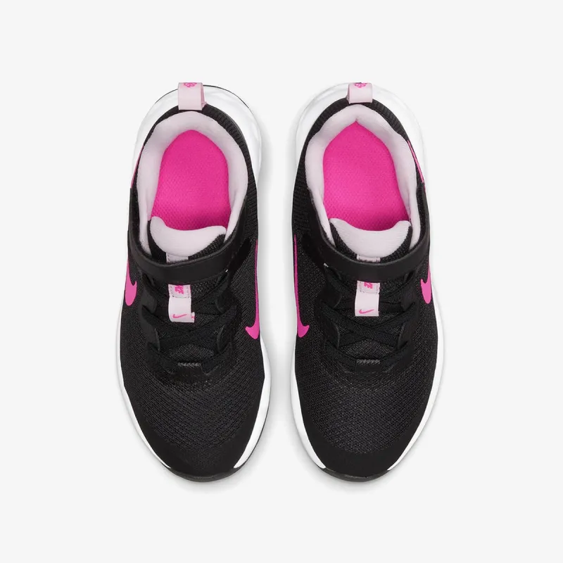 Nike Revolution 6 