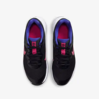 Nike Revolution 6 SE 