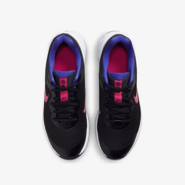 Nike Revolution 6 SE 