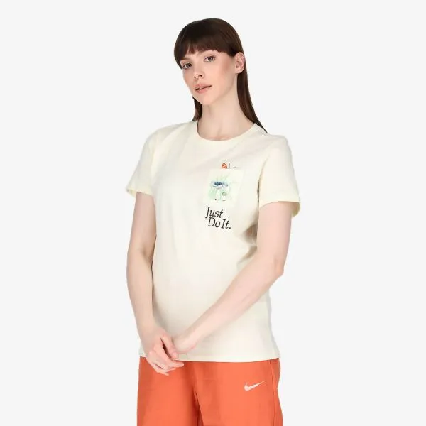 Nike Sportswear Logo 