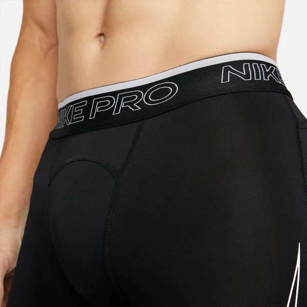 Nike Pro 