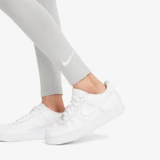 Nike Sportswear Favorites 