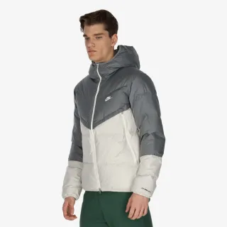 Nike Sportswear Storm-FIT 
