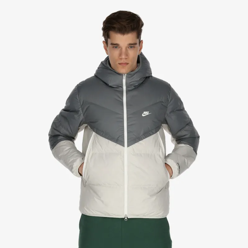 Nike Sportswear Storm-FIT 