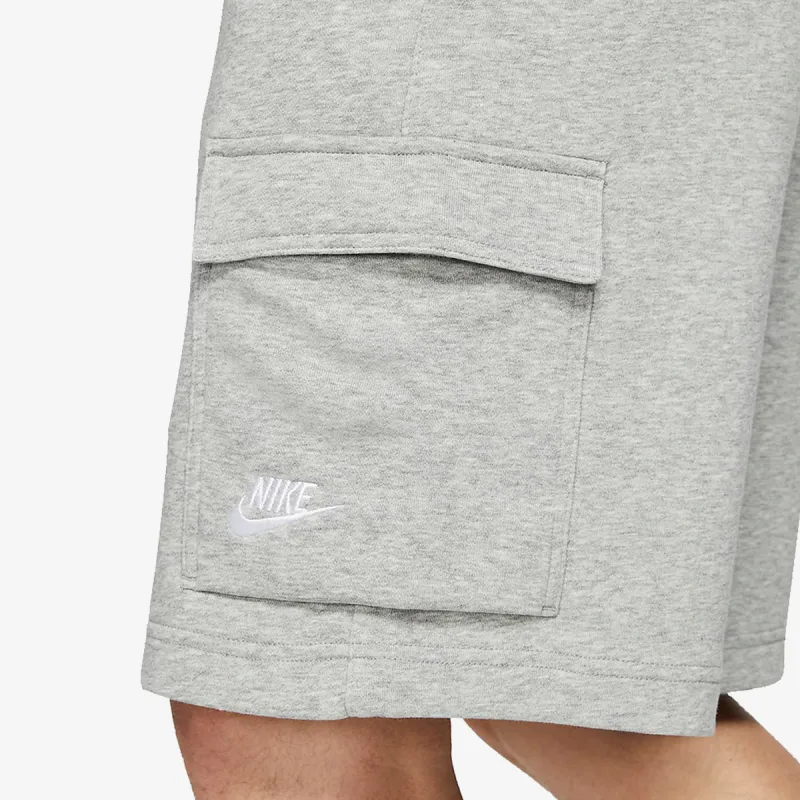 Nike Sportswear Club 