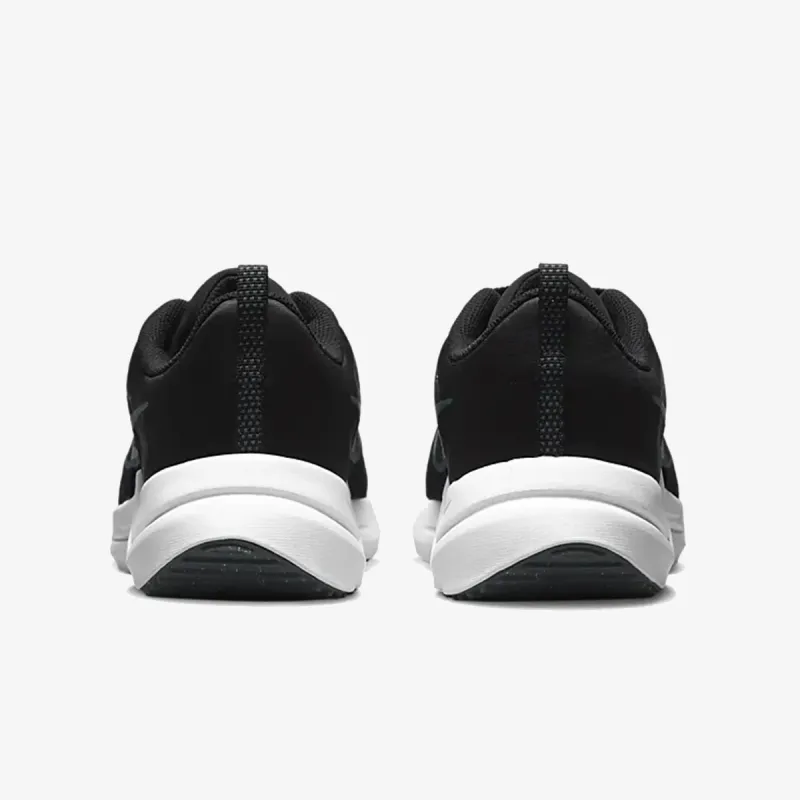 Nike Downshifter 12 