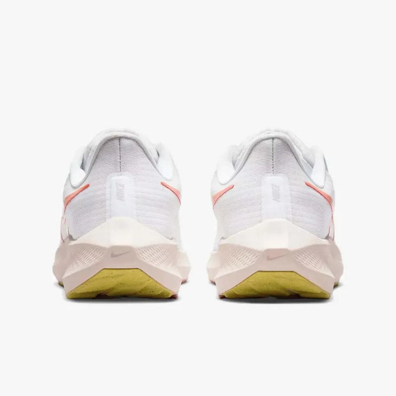 Nike AIR ZOOM PEGASUS 39 