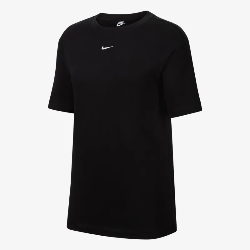 Nike Essentials 