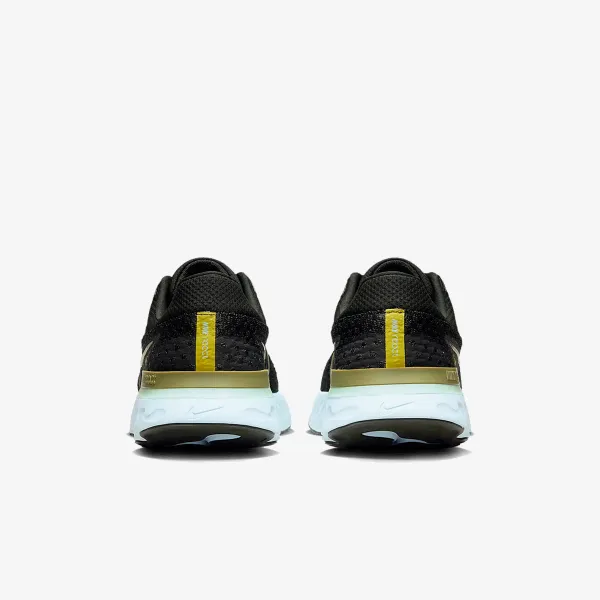 Nike React Infinity Run Flyknit 3 