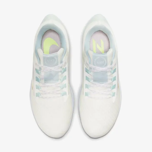 Nike AIR ZOOM PEGASUS 38 PRM 