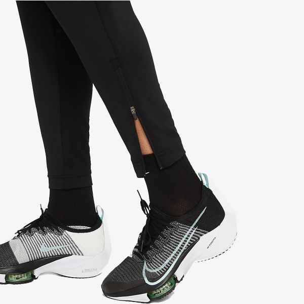 Nike Dri-FIT ESSENTIAL 