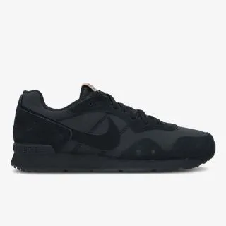 Nike Venture Runner 