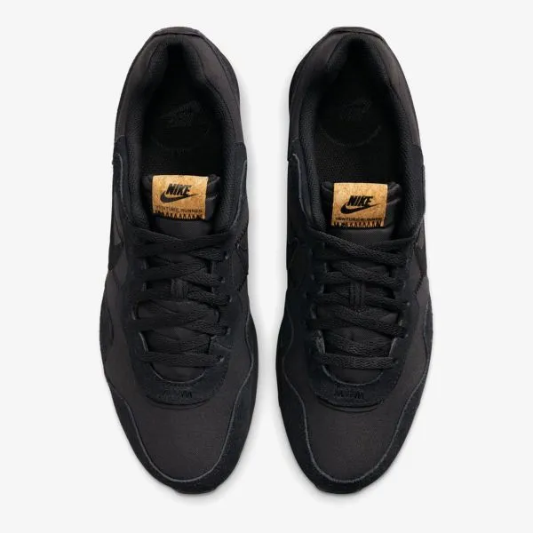 Nike Venture Runner 