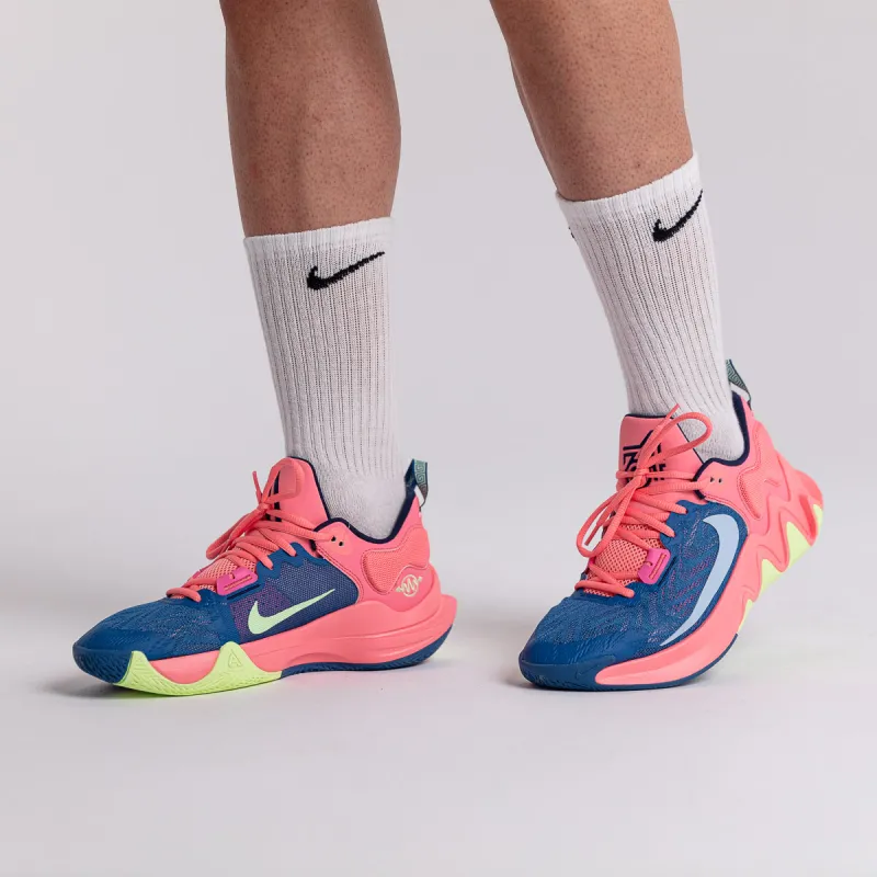 Nike Giannis Immortality 2 