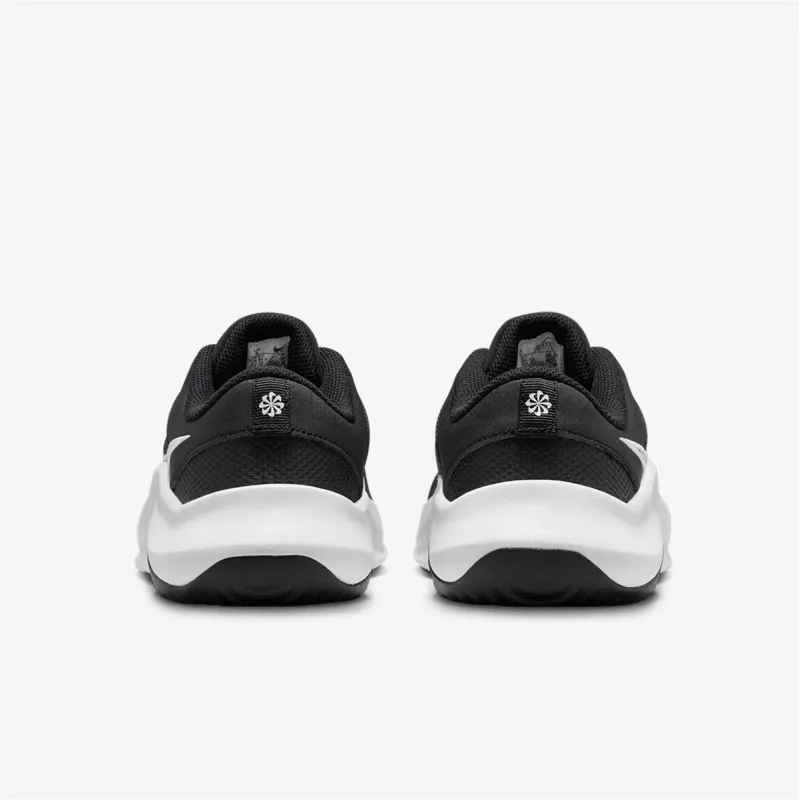 Nike Legend Essential 3 Next Nature 