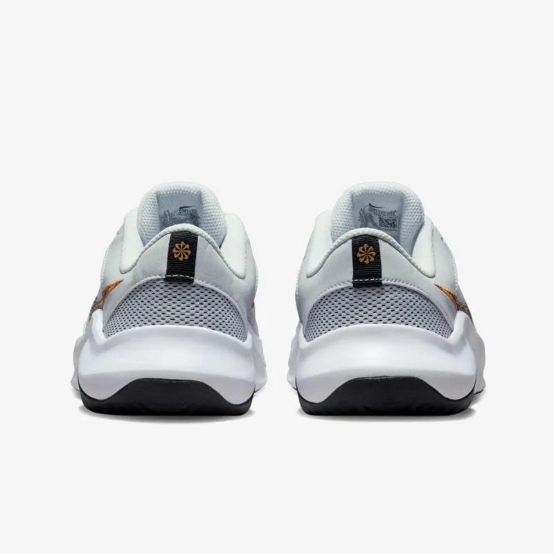 Nike LEGEND ESSENTIAL 3 NEXT NATURE 