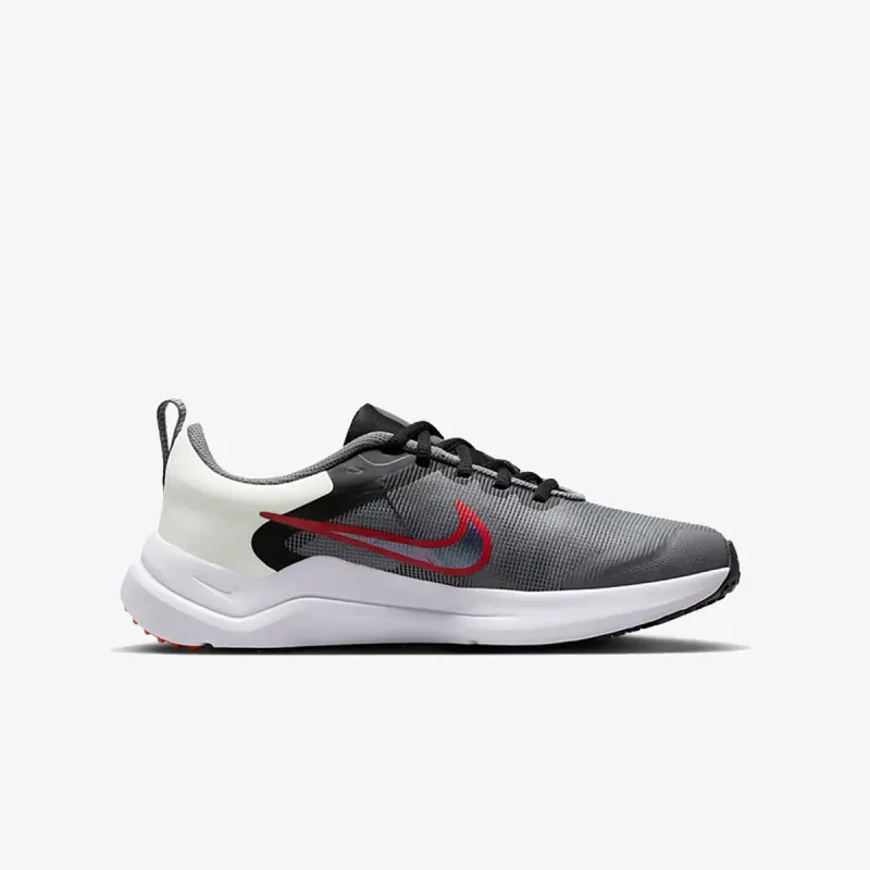 Nike Downshifter 12 