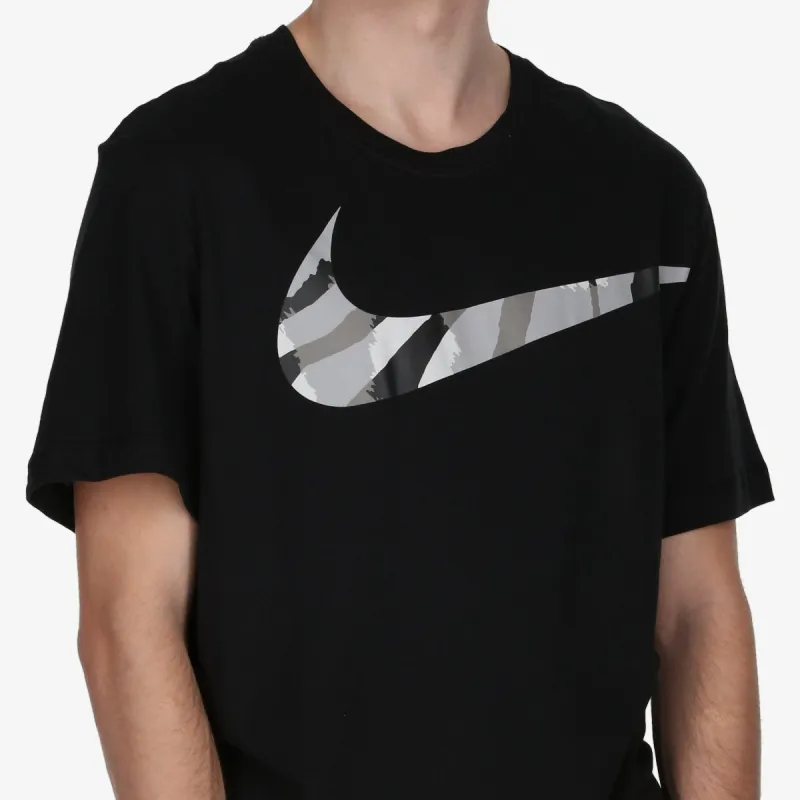 Nike Dri-FIT Sport Clash 