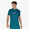 Nike Dri-FIT Sport Clash 