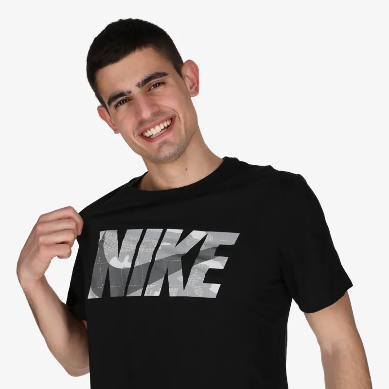 Nike Dri-FIT 