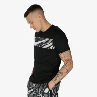 Nike Dri-FIT Sport Clash 