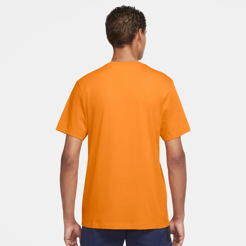 Nike Sportswear Swoosh 