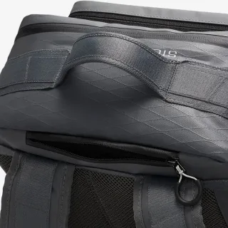 Nike Storm-FIT ADV Utility Speed 