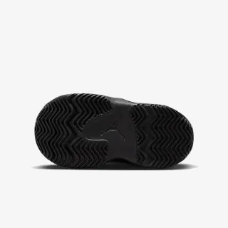 Nike Jordan Max Aura 4 