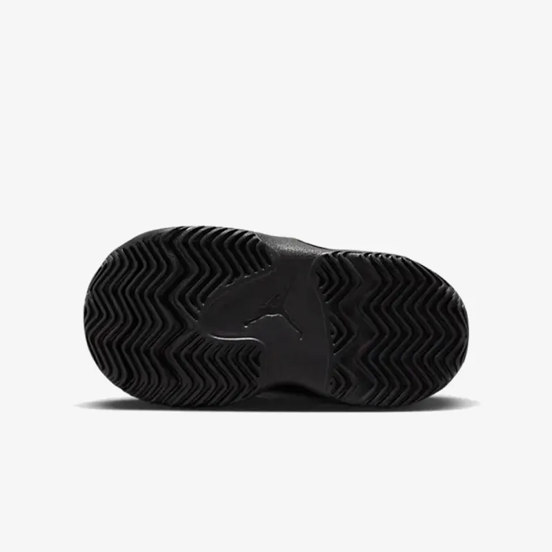 Nike Jordan Max Aura 4 