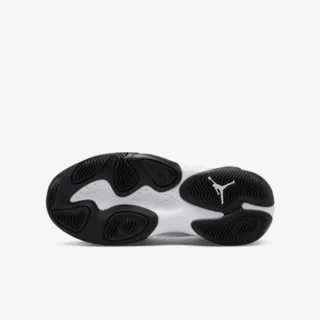 Nike Jordan Max Aura 4 