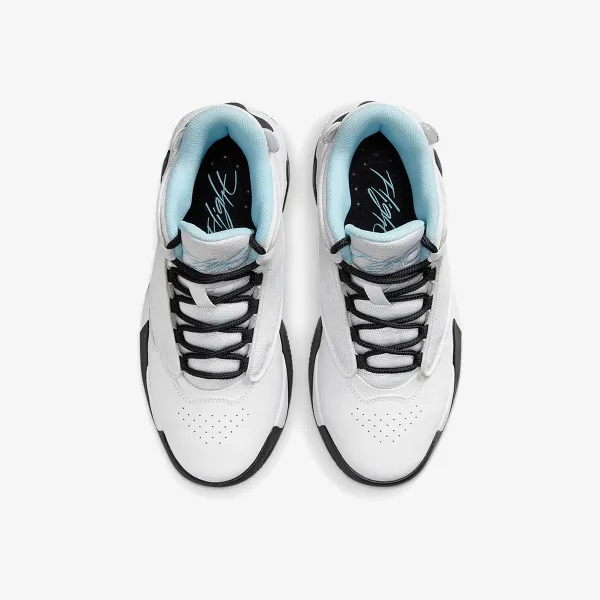 Nike Jordan Max Aura 4 