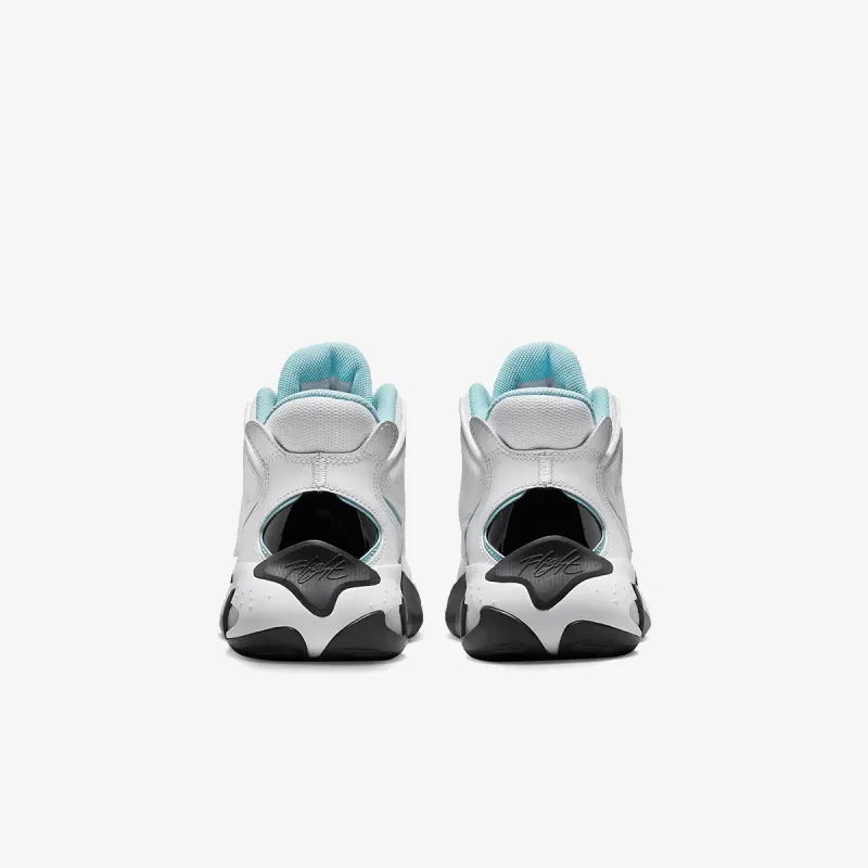 Nike Jordan Max Aura 4 