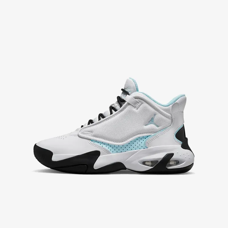 Nike Jordan Max Aura 4 