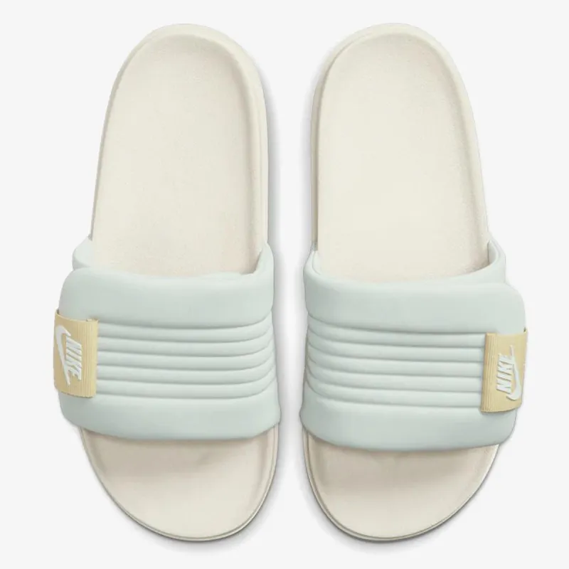 Nike OffCourt Adjust 