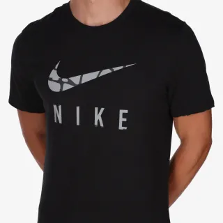 Nike Dri-FIT Run Division 