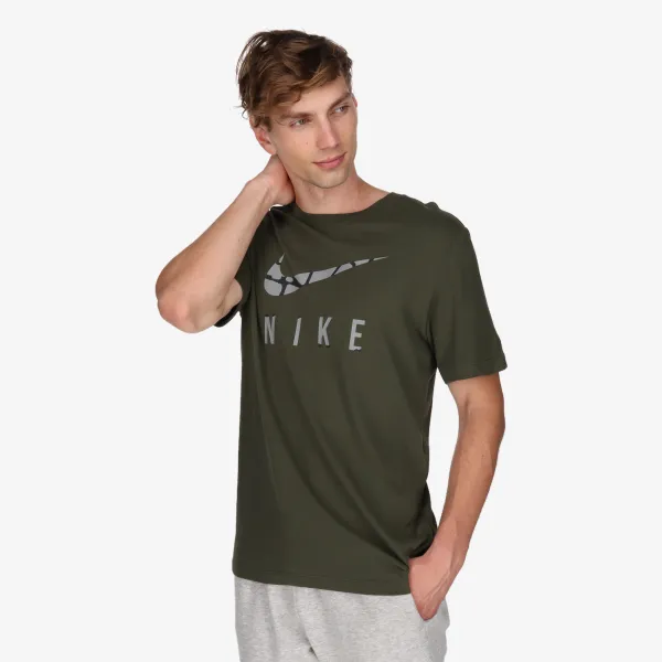 Nike Dri-FIT Run Division 