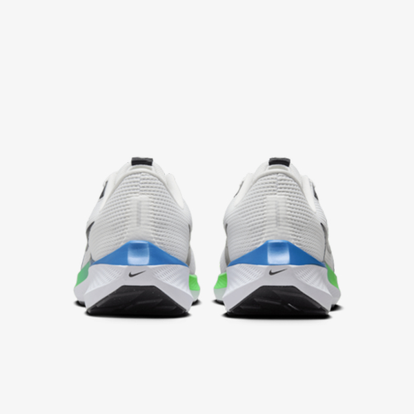 Nike AIR ZOOM PEGASUS 40 