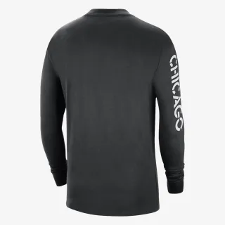 Nike Chicago Bulls Courtside Statement Edition 