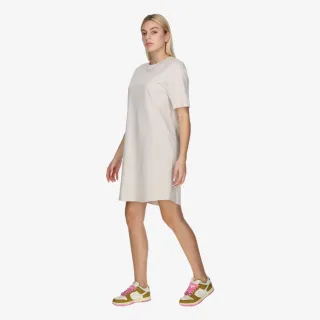 Nike Sportswear Essential 