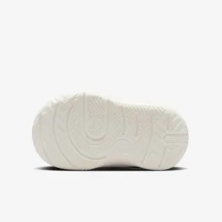 Nike Team Hustle D 11 