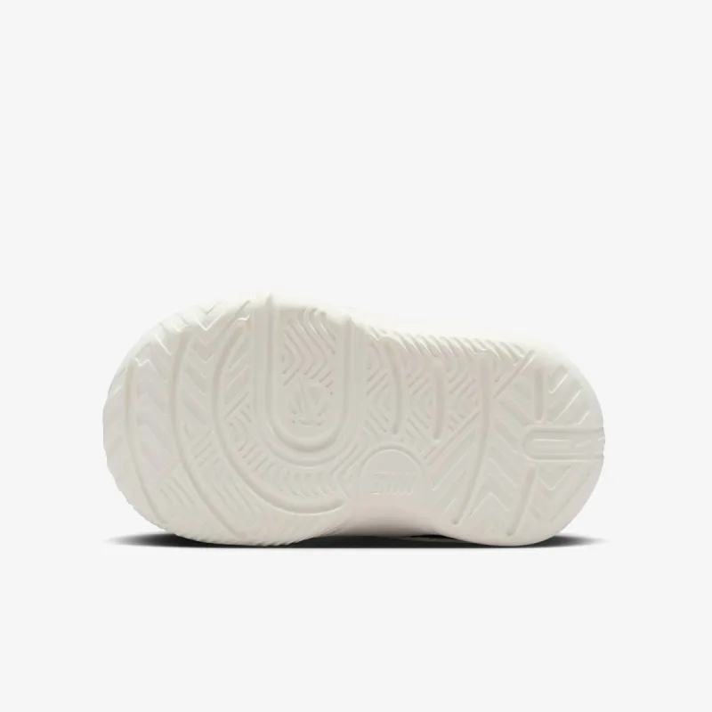 Nike Team Hustle D 11 