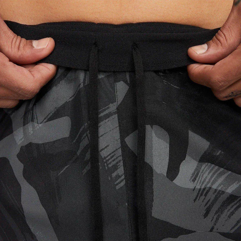 Nike Dri-FIT Challenger 