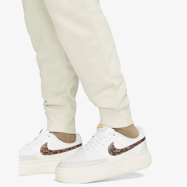 Nike Sportswear Essential 