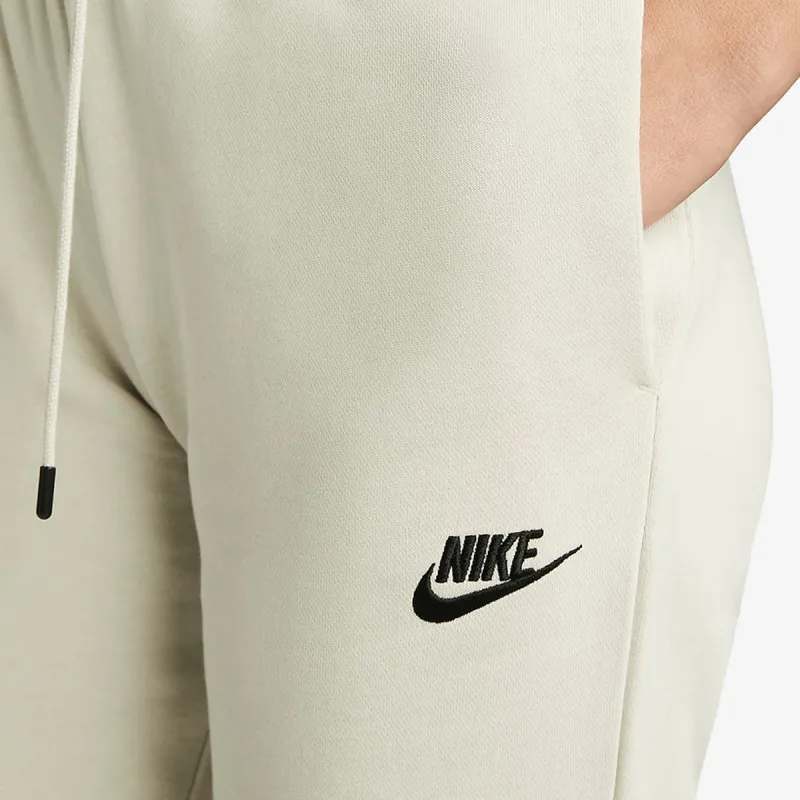 Nike Sportswear Essential 